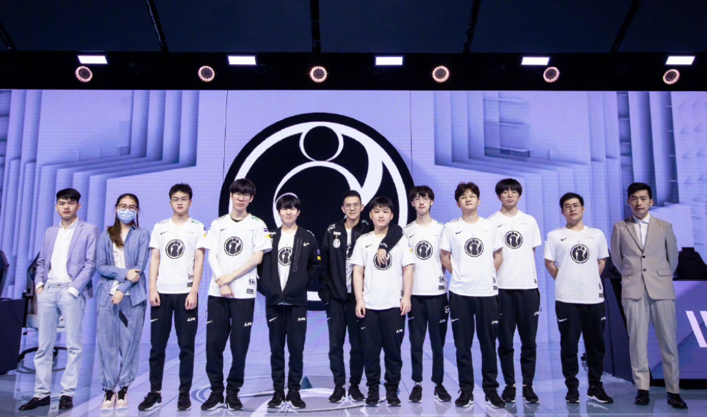 力量强化防 力量强化防