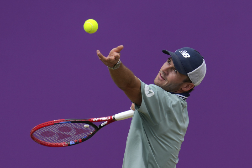 为球迷和专 为球迷和专